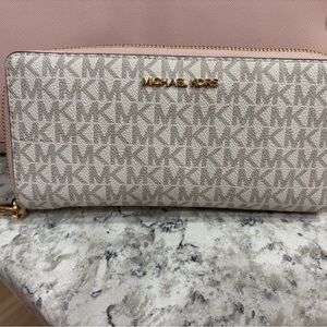 Michael Kors blush Monogram Zip Wallet